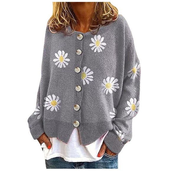 Sweaters - Daisy cardigan grey sweater women’s size medium/large